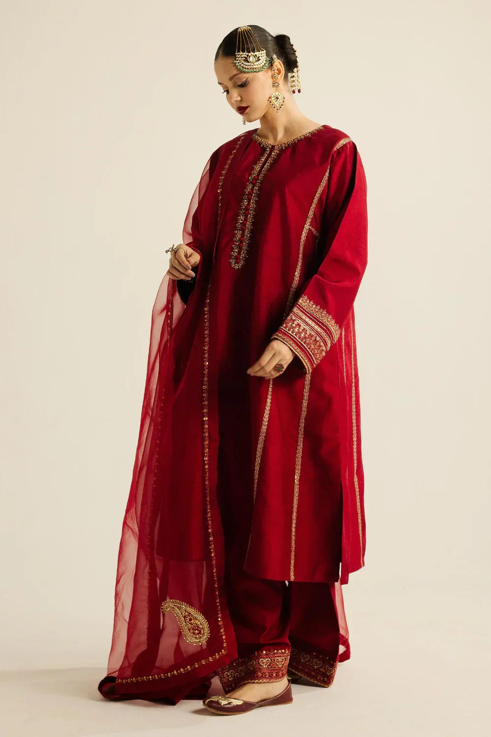 Embroidered Luxury Lawn Unstitched 3Pc | 1052
