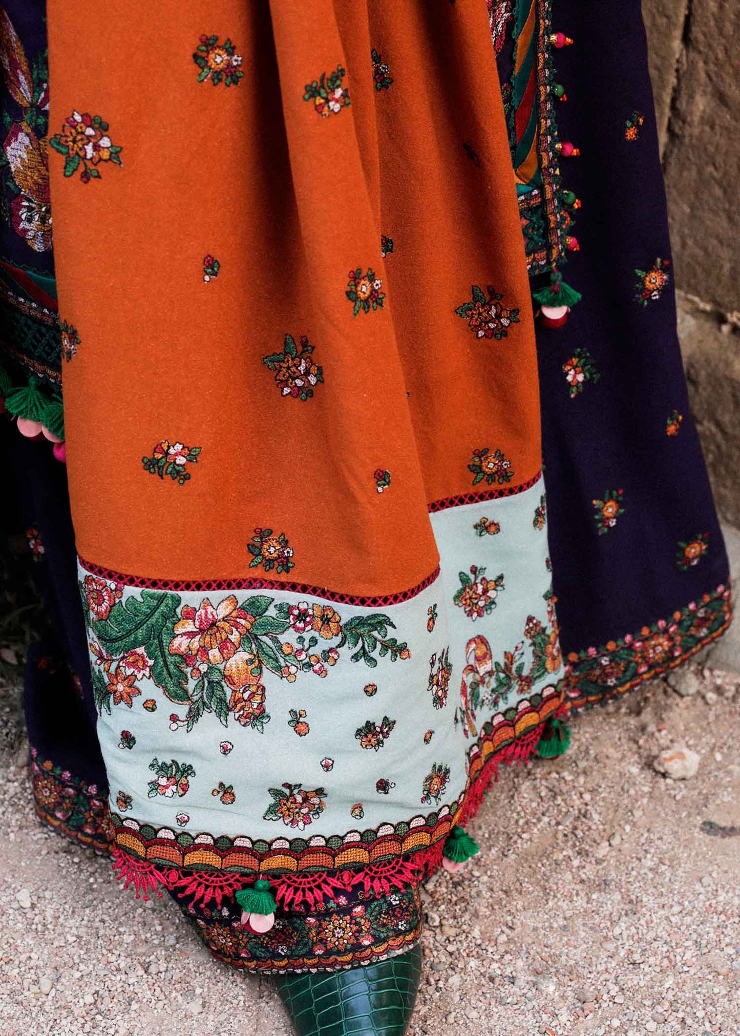 HUSSAIN REHAR 3PC DHANAK EMBROIDERED SHIRT WITH DHANAK PRINT SHAWL AND TROUSER DN-2010