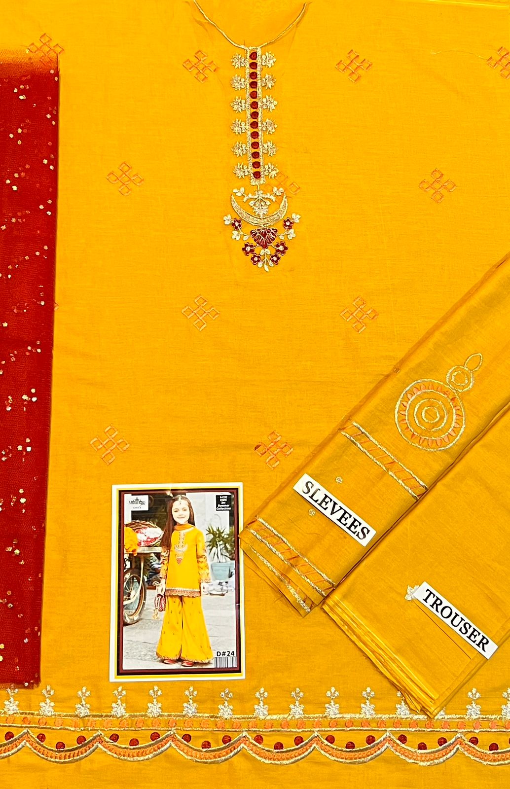 MARIA B KIDS 3PC LAWN Embroidered SUIT KD-7009