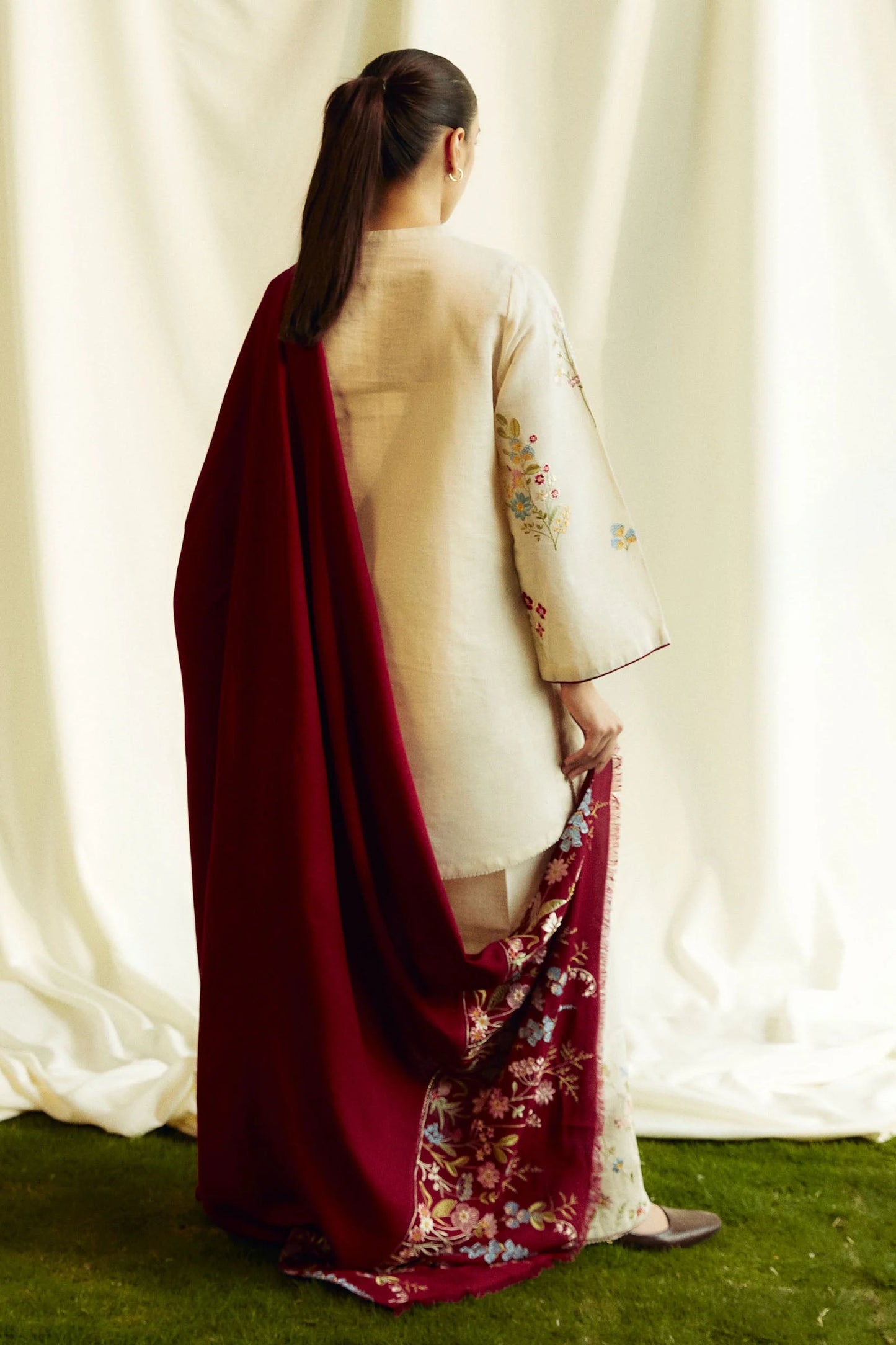 ZARA SHAHJAHAN 3PC DHANAK EMBROIDERED SHIRT WITH DHANAK SHAWL AND TROUSER DN-2082