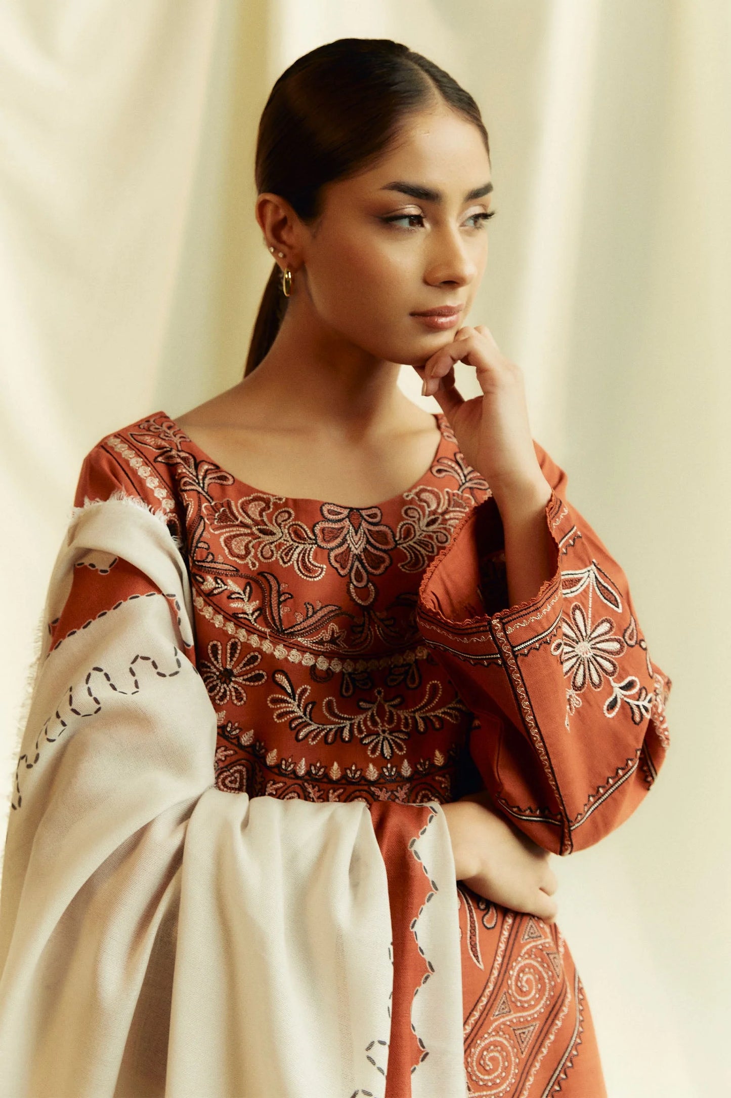 ZARA SHAHJAHAN 3PC DHANAK EMBROIDERED SHIRT WITH DHANAK SHAWL AND TROUSER DN-2084