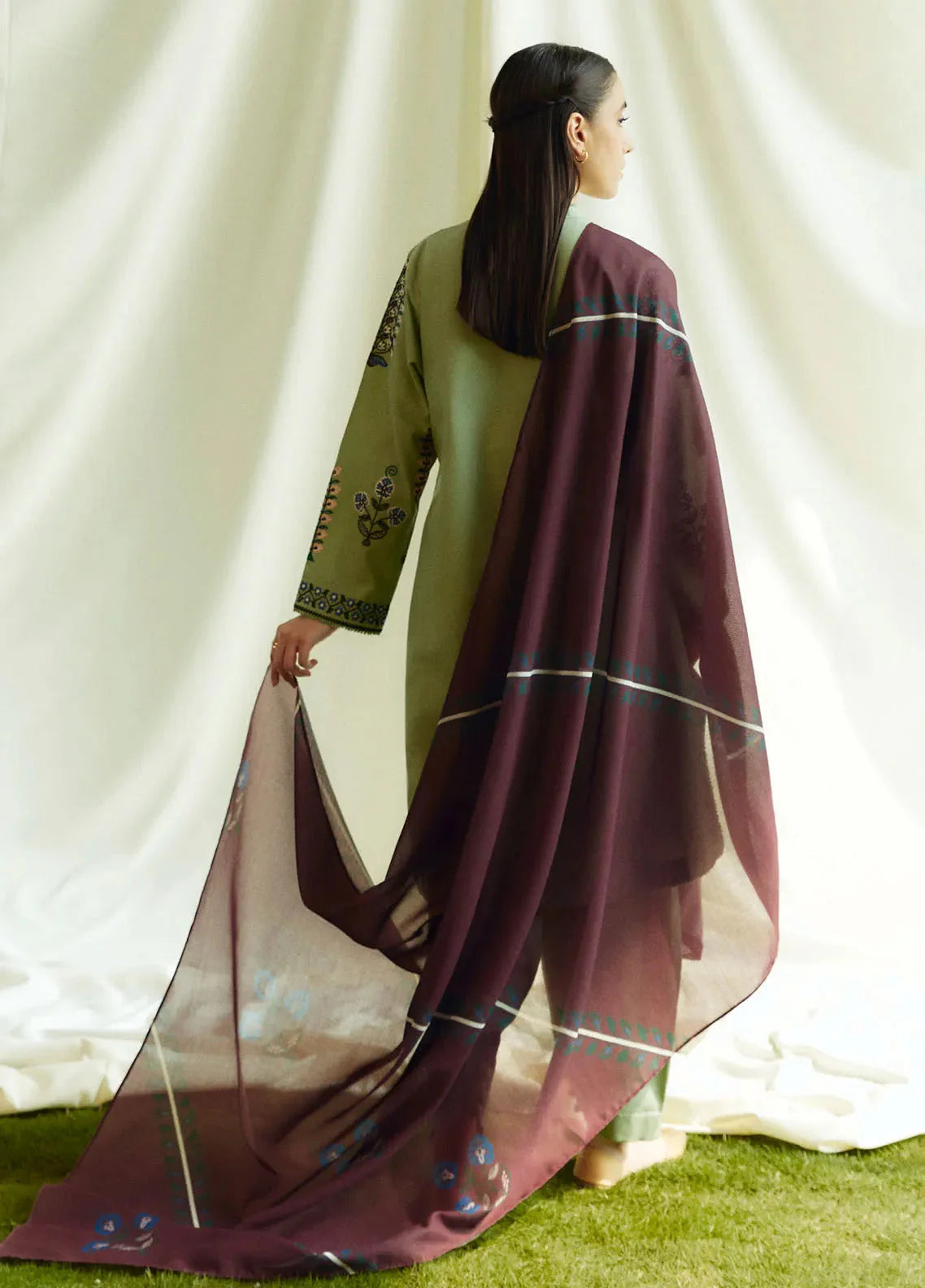 ZARA SHAHJAHAN 3PC DHANAK EMBROIDERED SHIRT WITH DHANAK SHAWL AND TROUSER DN-2057