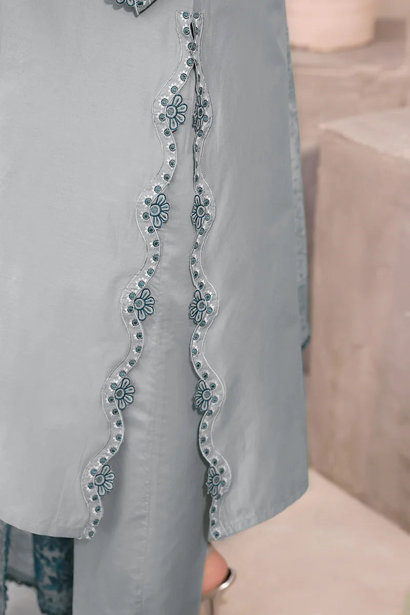 3PC Lawn Shirt With EMBROIDERY Dupatta NQ-1105