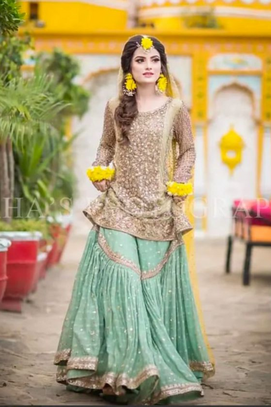 EMBROIDERED 3PC SILK  DRESS WITH CHIFFON EMBROIDERED DUPATTA  IR5036