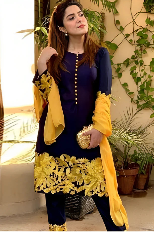 Lawn 3PC Embroidered SM-187