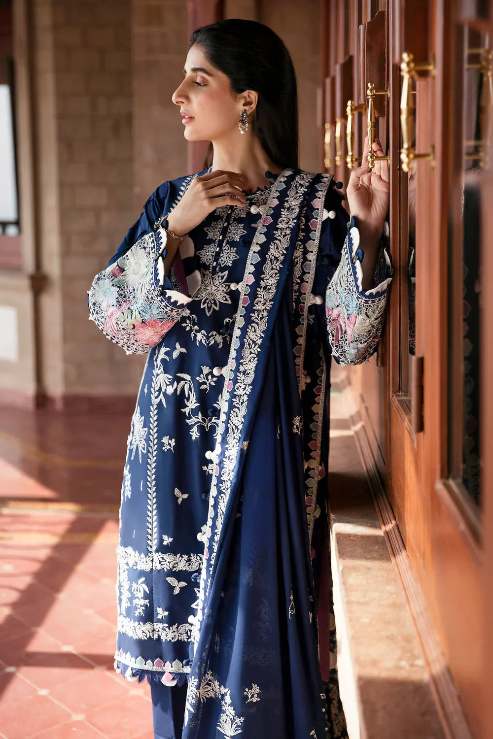 Embroidered Luxury Lawn Unstitched 3Pc | 1063